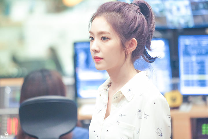  아이린 특유의 분위기.jpgif | 인스티즈