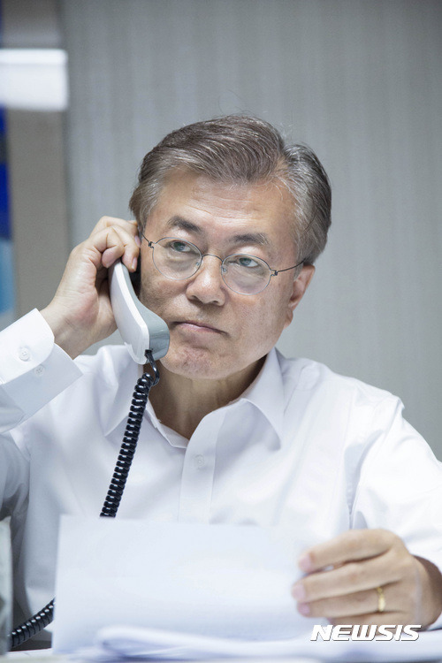 우리만 대통령님 잘생겼다고 하는 거 아니었음.jpg | 인스티즈