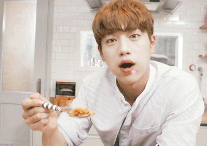 에이 누나 먹을줄 모르는구나~ | 인스티즈