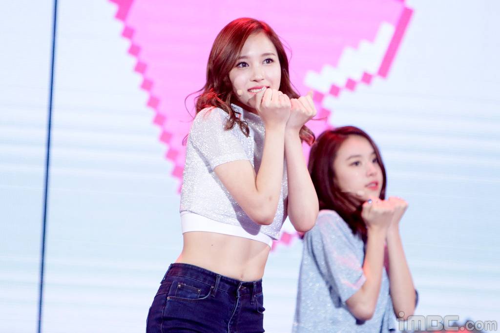 묘이 미나 복근 하앙.. | 인스티즈