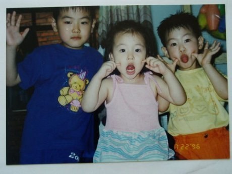 여자 연예인 어릴때 사진들 - 이중에 몇명이나 맞출수 있습니까? | 인스티즈