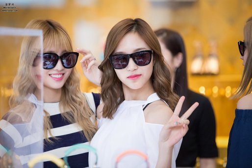 선글라스 쓰면 평범해지는 트와이스 미나 | 인스티즈