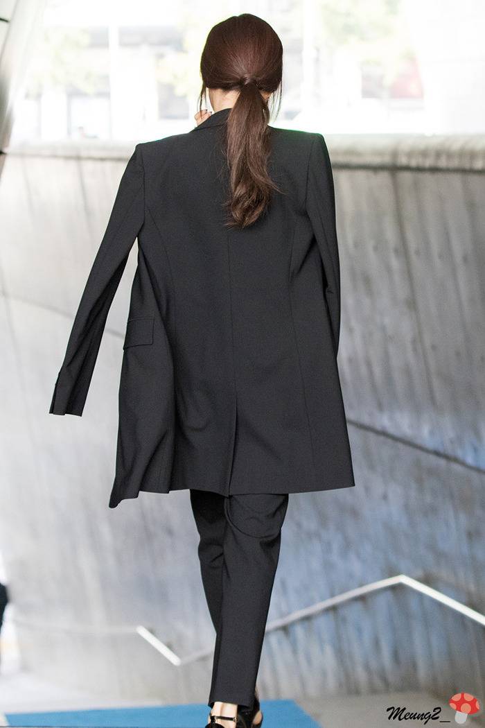 [에이핑크] 바지정장 입은 손나은.jpg | 인스티즈