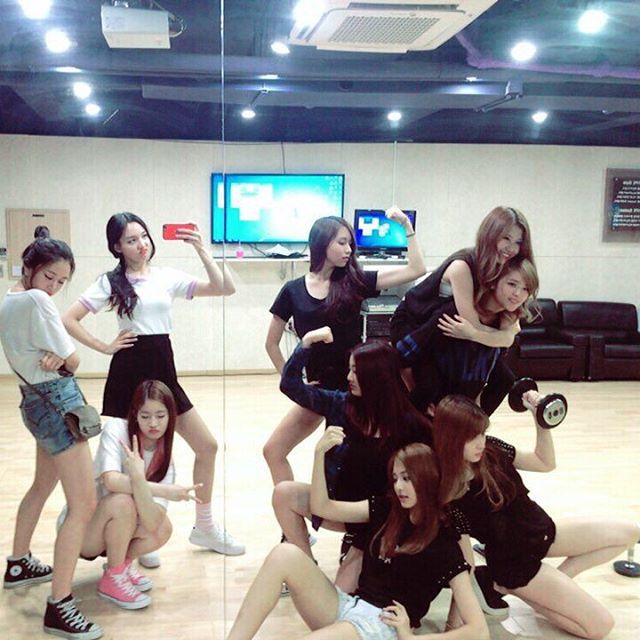 트와이스 데뷔 전 사진들 | 인스티즈