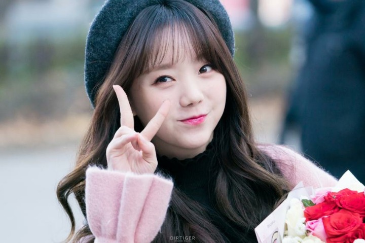 [러블리즈] 아침부터 속이 더부룩해서 케이 | 인스티즈