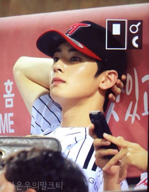 차은우와 눈싸움하다 현실 광대 터지는 조이와 웬디 (feat.슬기) | 인스티즈