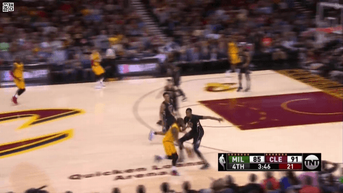 상대 선수를 춤추게 만드는 카이리 어빙.gif | 인스티즈