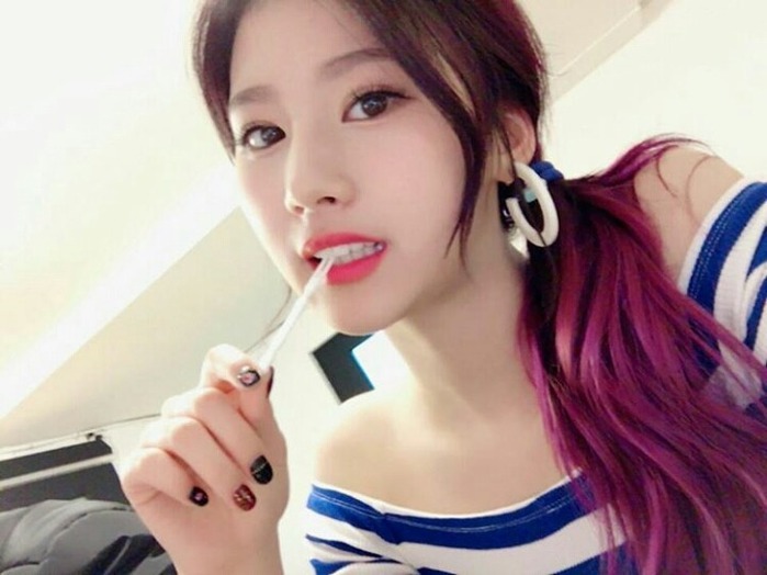 트와이스 사나 | 인스티즈