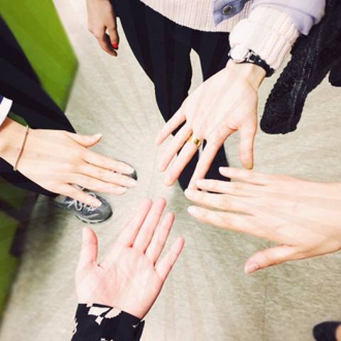 손바닥 뒤집어서 편 가르는거 뭐라고해? | 인스티즈