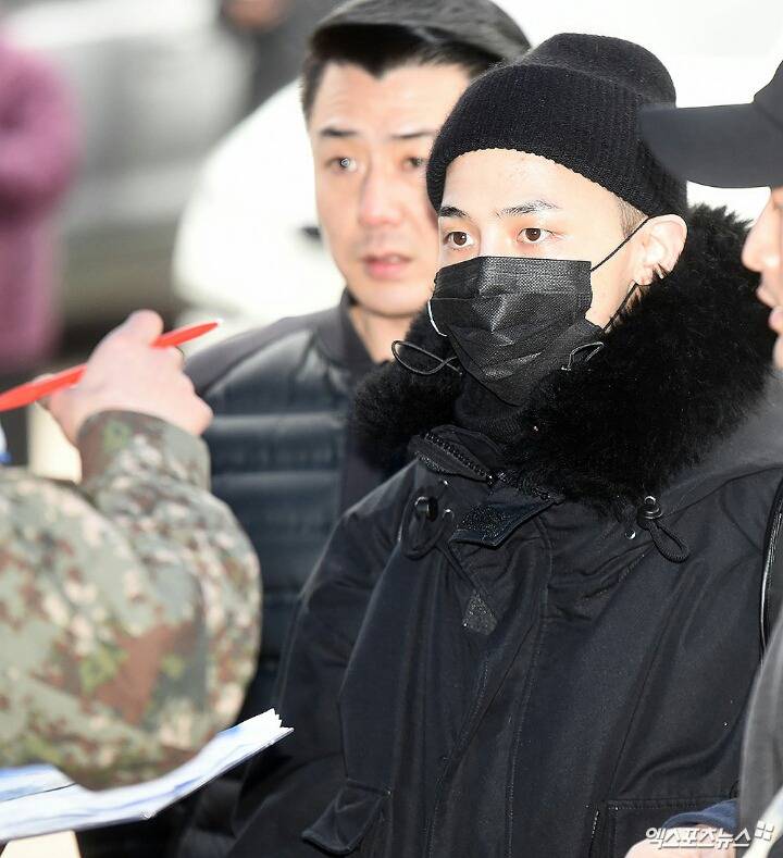 지디 입대하는 모습.jpg | 인스티즈