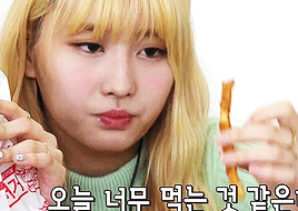 [트와이스] 족발요정 모모 | 인스티즈