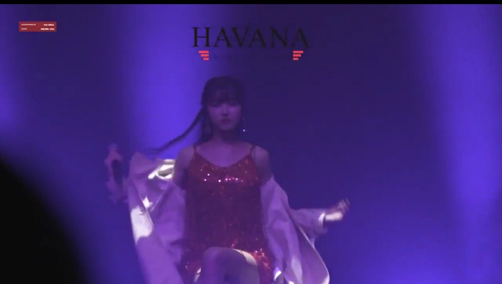 오마이걸 막콘 유아 개인무대 사진 의상ㄷㄷ(밤편지+하바나) | 인스티즈