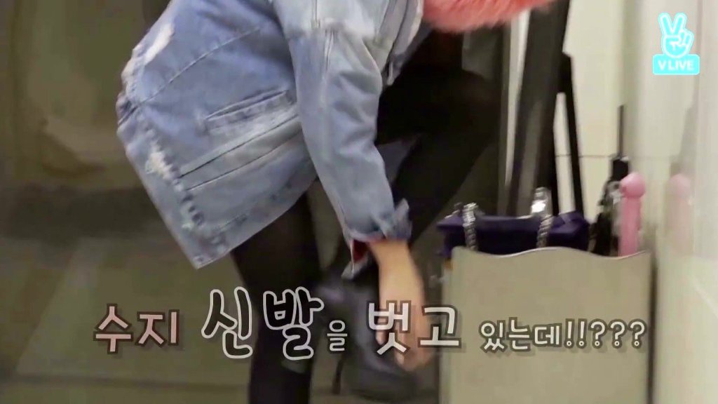 결정장애 걸린 수지.jpg | 인스티즈