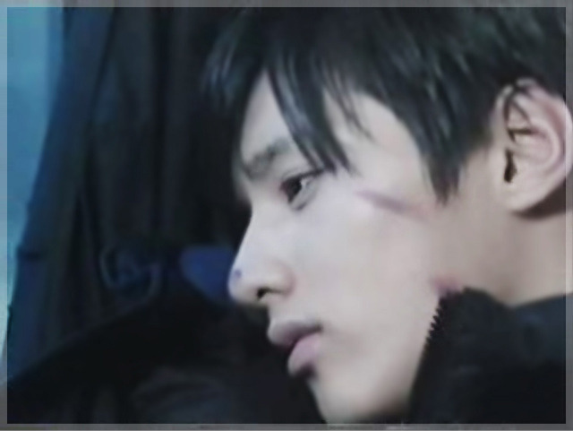 비슷한 나이로 비교해보는 유승호 vs 원빈 | 인스티즈