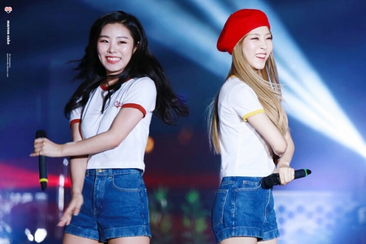 마마무 문별이랑 휘인이 | 인스티즈