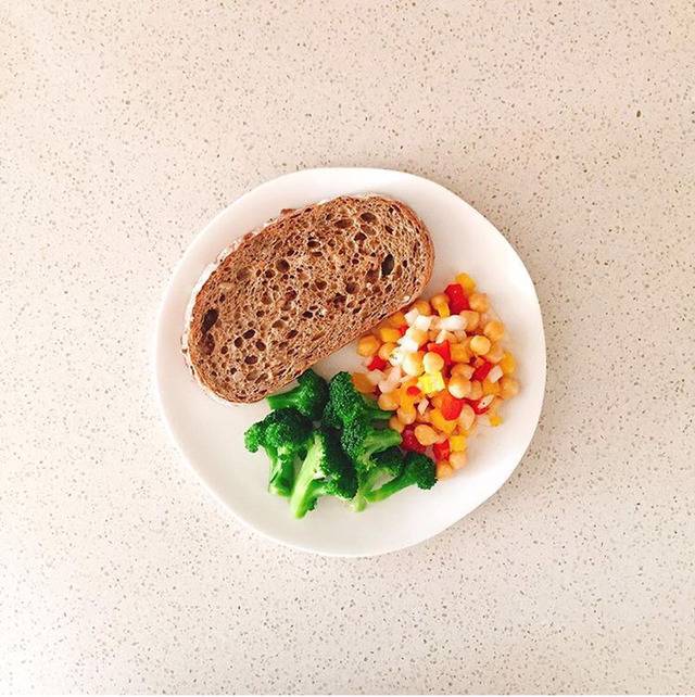 한국의 안흔한 집밥 플레이팅 | 인스티즈