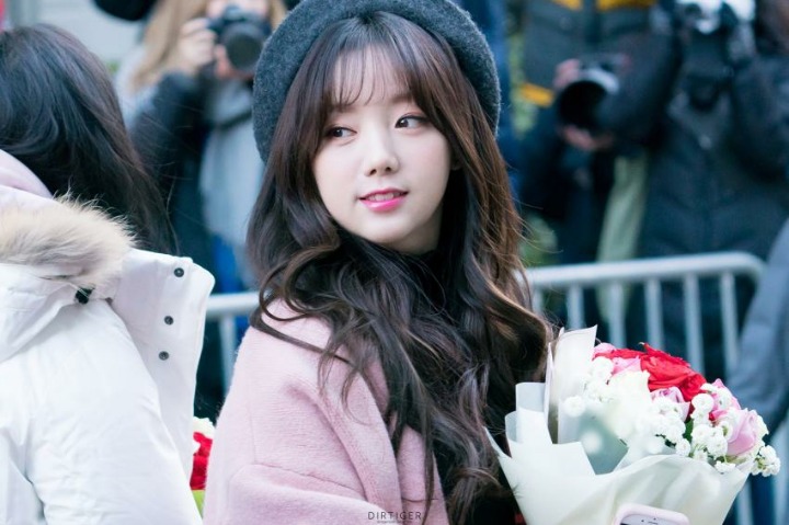 [러블리즈] 아침부터 속이 더부룩해서 케이 | 인스티즈