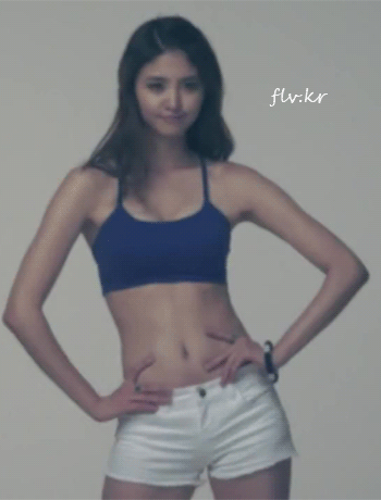 탱크톱 입은 정화 | 인스티즈