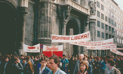 낙태금지=출산율 증가가 인 이유 차우셰스쿠의 아이들 | 인스티즈