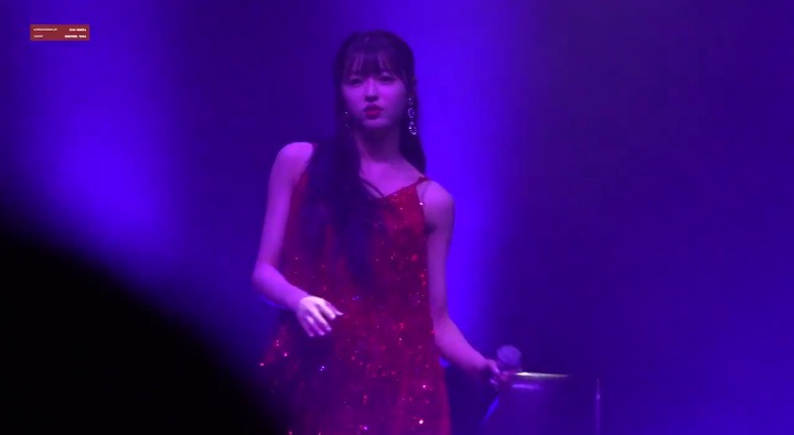 오마이걸 막콘 유아 개인무대 사진 의상ㄷㄷ(밤편지+하바나) | 인스티즈