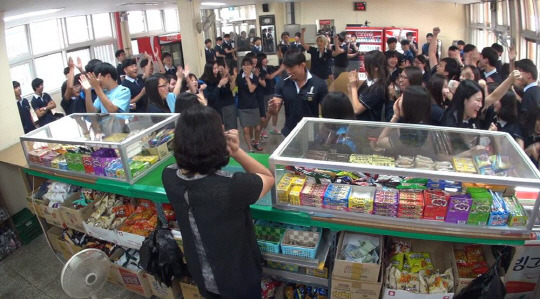 韓国の学校の売店