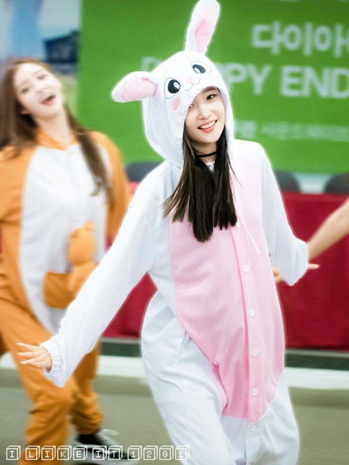 다이아/아이오아이 정채연 | 인스티즈