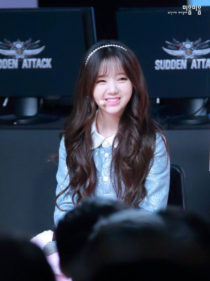 [러블리즈] 아침부터 속이 더부룩해서 케이 | 인스티즈