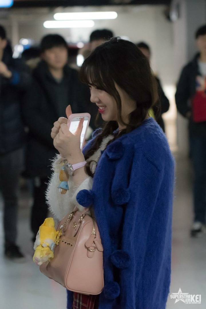 [러블리즈] 아침부터 속이 더부룩해서 케이 | 인스티즈