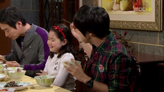 [지붕뚫고하이킥] 신애의 12층식탑.jpg | 인스티즈