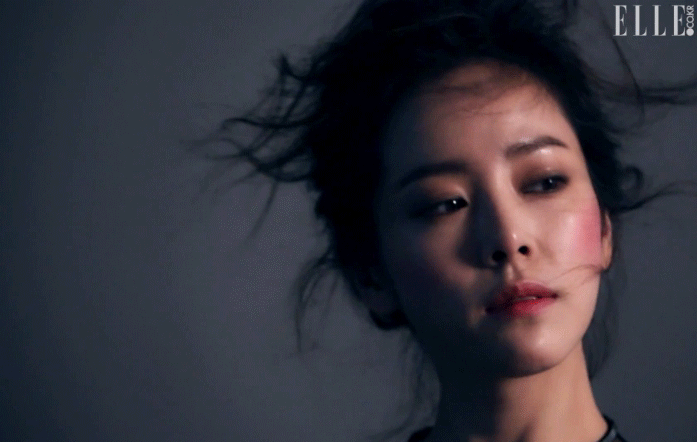 작지만 예쁜 한지민.jpgif | 인스티즈