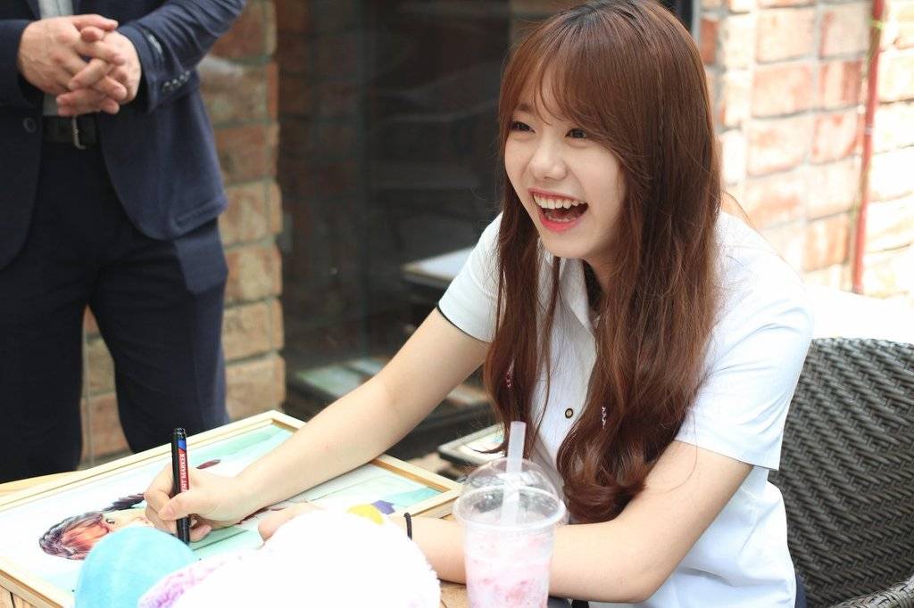 김소혜 옥션 고화질 및 기타사진들. png | 인스티즈