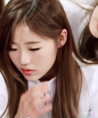 러블리즈의 리더 베이비소울의 데뷔 초 모습.jpgif | 인스티즈