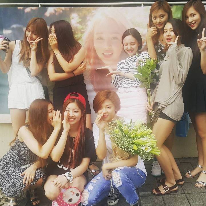 트와이스 데뷔 전 사진들 | 인스티즈