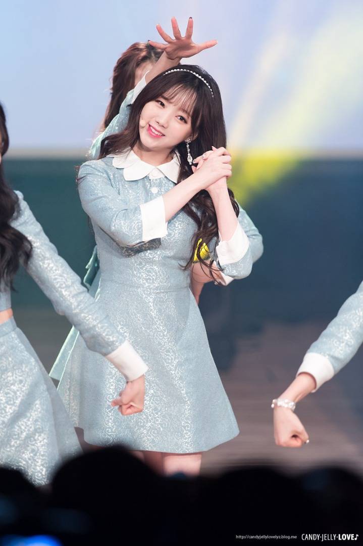 [러블리즈] 아침부터 속이 더부룩해서 케이 | 인스티즈