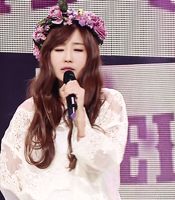 러블리즈의 리더 베이비소울의 데뷔 초 모습.jpgif | 인스티즈