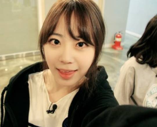 정성을 담아서 써보는 허영지의 2년 (데뷔 2주년) | 인스티즈