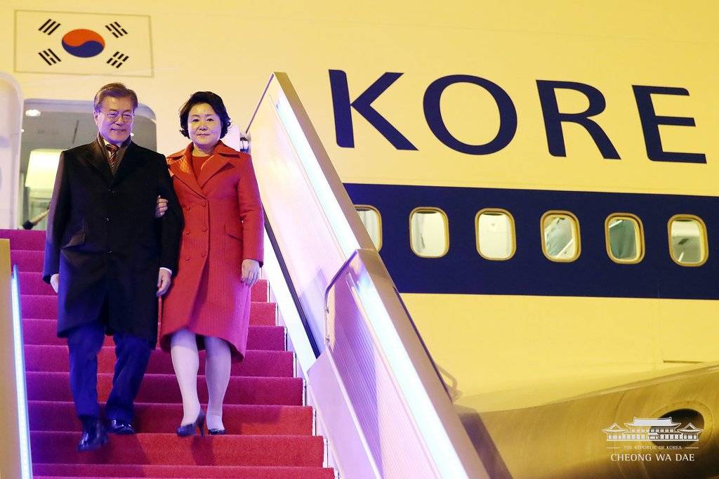 중국 두번째 방문지 충칭에 도착한 문재인 대통령 | 인스티즈