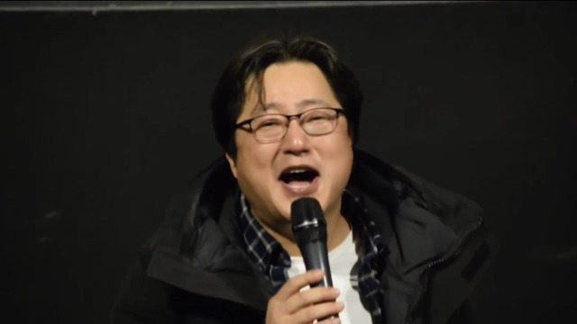 영화 ＜강철비＞ 무대인사 (Feat. 지드래곤) | 인스티즈