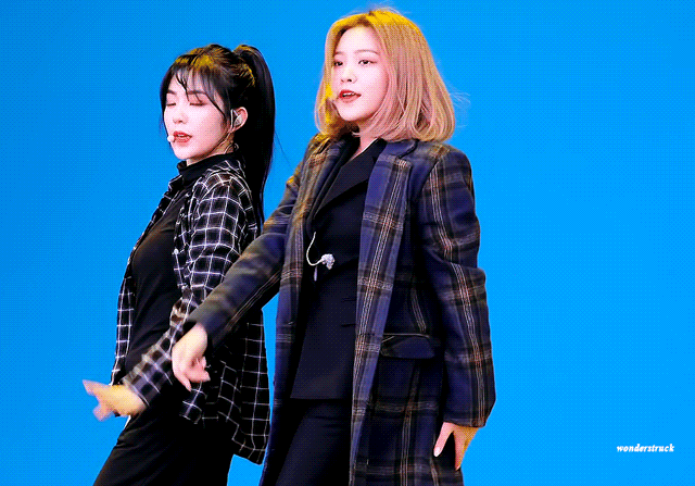 리허설하는 섹시한 아이린.gif | 인스티즈