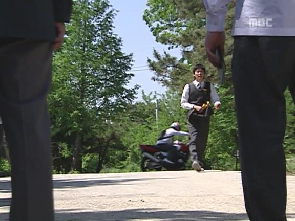 [거침없이하이킥] 민호 때린놈 복수해주는 순재 ㅋㅋㅋㅋㅋㅋ.jpg | 인스티즈