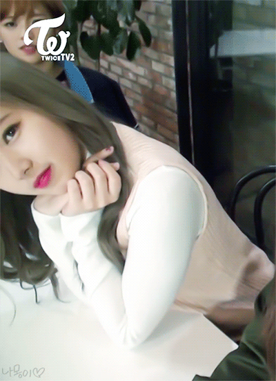 [트와이스] 눈에 별 박은 사나 | 인스티즈