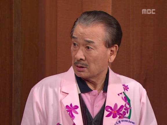 [거침없이하이킥] 순재에게 똥침당한 효자 준하.jpg | 인스티즈