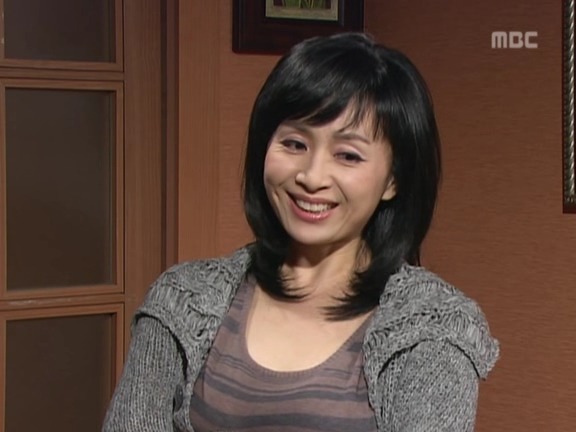 [거침없이하이킥] 박해미 앞에서 온순해진 민용이 ㅋㅋㅋㅋㅋ.jpg | 인스티즈