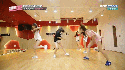 여자친구의 춤신춤왕.gif | 인스티즈