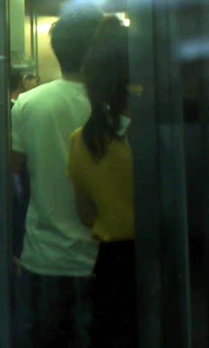 아이유와 눈맞춤 | 인스티즈