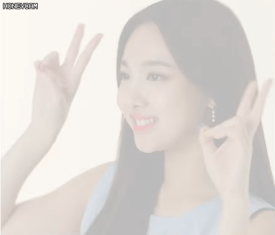 네이처컬렉션 나연.gif | 인스티즈