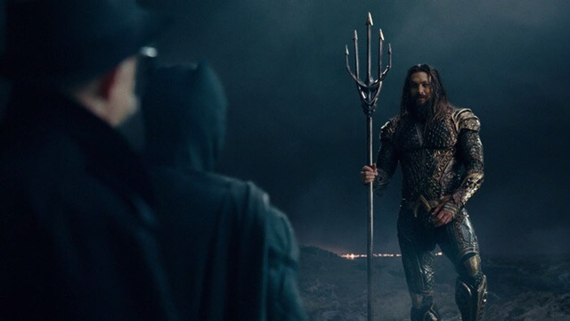 [저스티스리그외] 아쿠아맨의 삼지창 설정 | 인스티즈