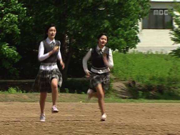 [거침없이하이킥] 짜리 강유미VS목돌이 나혜미.jpg | 인스티즈