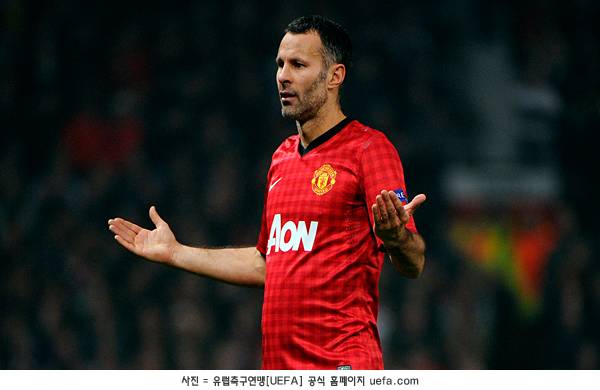 ???: 조민기 개 쓰래기 아님??? | 인스티즈