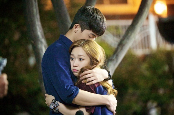 나이 어린 여자들이 전형적으로 좋아하는 남자 외모.jpg | 인스티즈